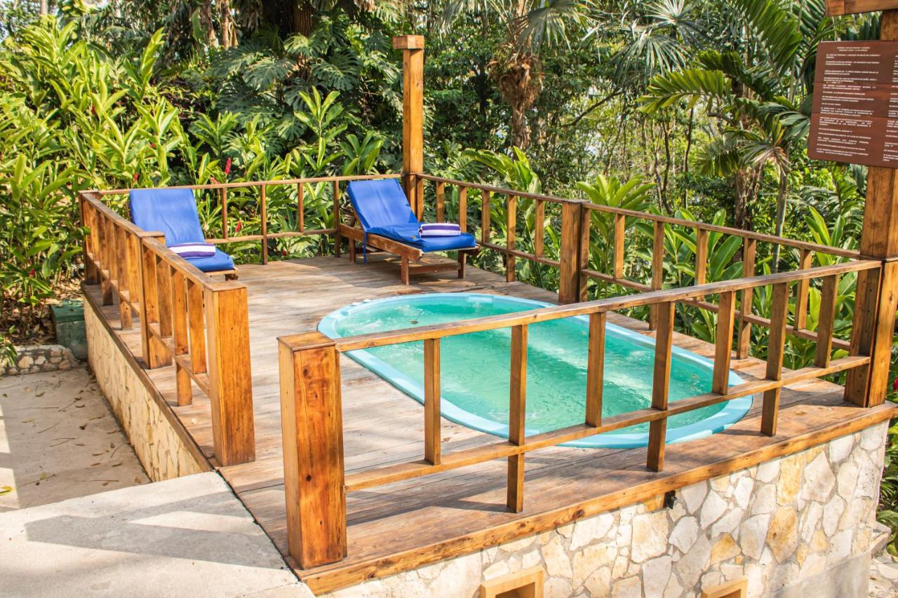 Camino Real Tikal‎ Hotel El Remate Bagian luar foto