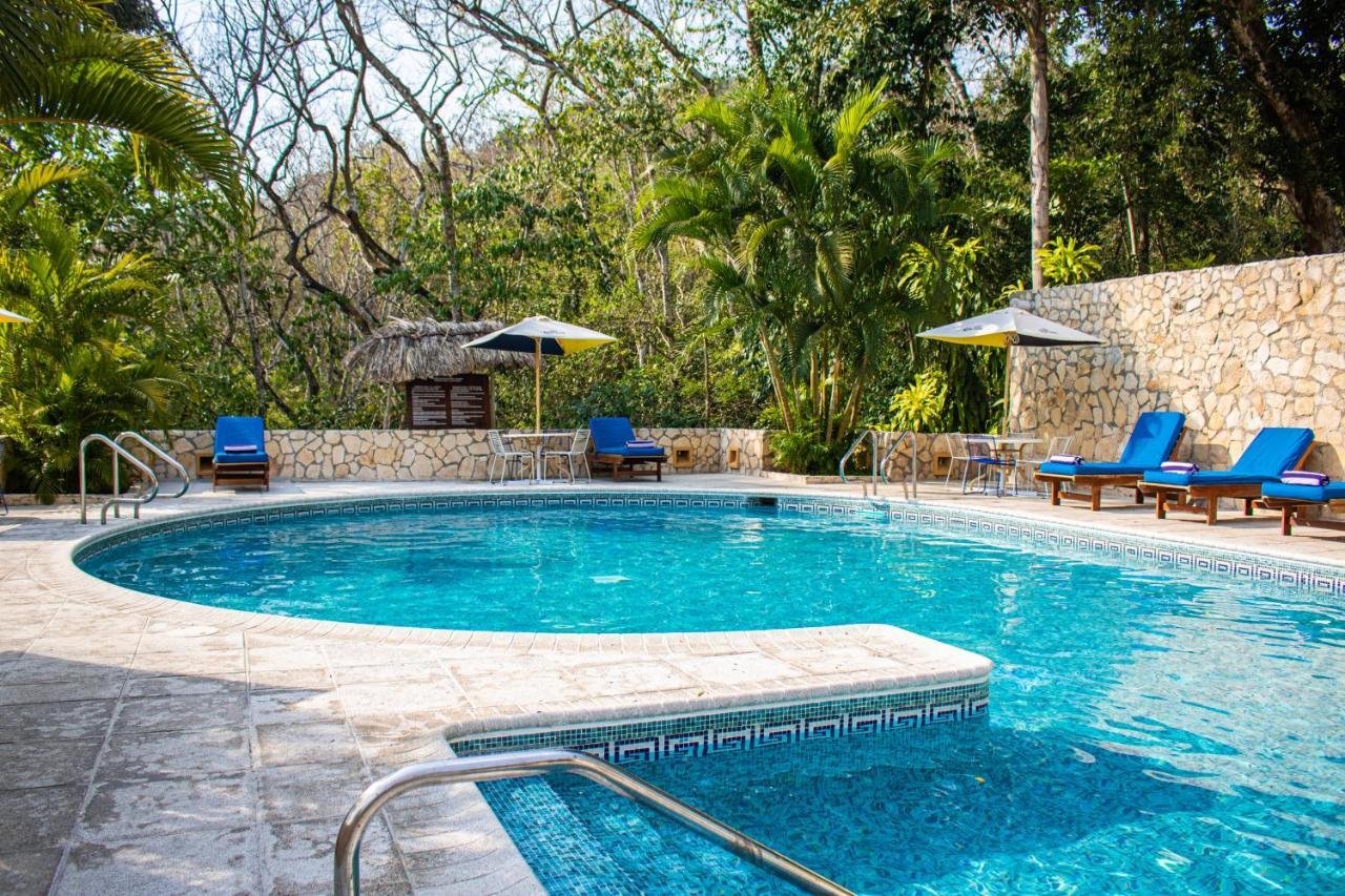 Camino Real Tikal‎ Hotel El Remate Bagian luar foto