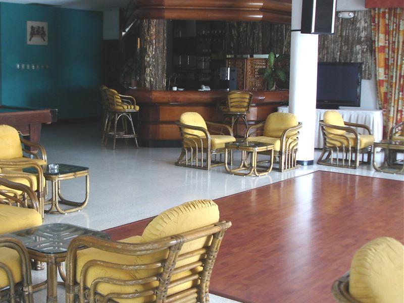 Camino Real Tikal‎ Hotel El Remate Bagian luar foto
